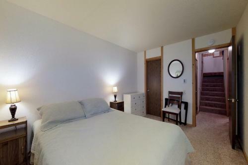 Living Pines Condominium