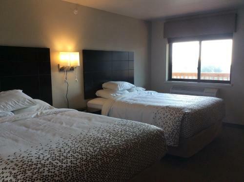 Hotel Scenic Shore Inn