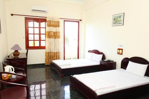 Hotel Kh�ch S?n Ninh Thu?n