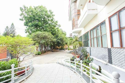 Hotel Kh�ch S?n Ninh Thu?n