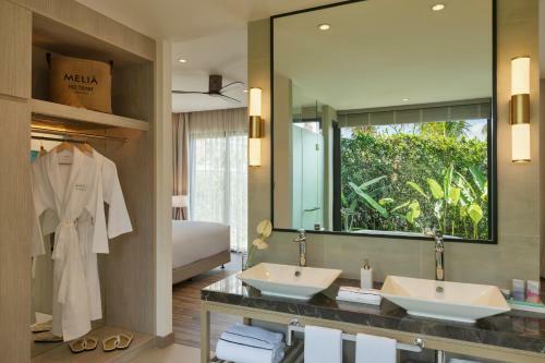 Hotel Melia Ho Tram Beach Resort