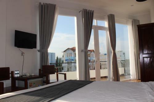 Hotel Minh Quang