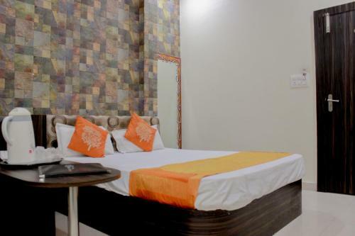 Hotel Shipra Avenue