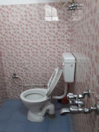 Homely And Pleasant Cottage