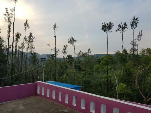 Misty Mounts Plantations Stay
