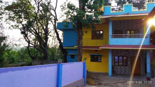 Hostal Golden Villa Inn