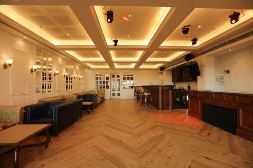 Hotel Fortune Select Forest Hill