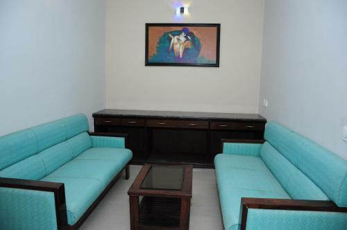 Hotel Pranav International