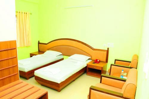 Hotel Pranav International