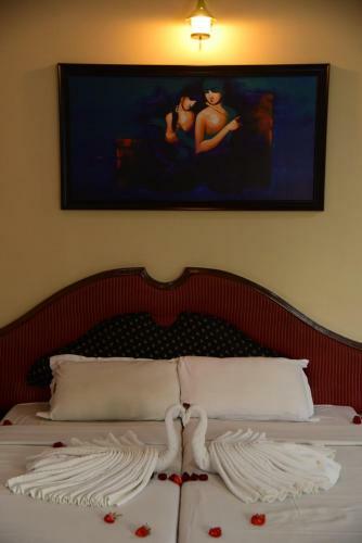 Hotel Pranav International
