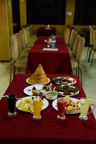 Hotel Pranav International