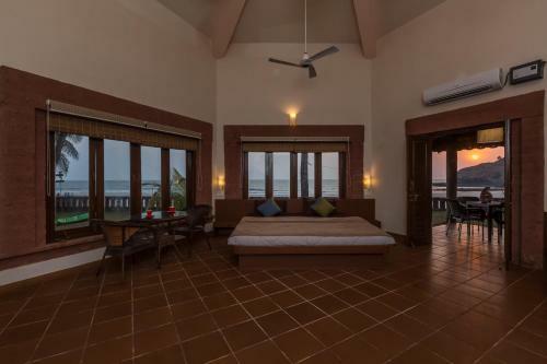 Villa Saffronstays Chirebandi