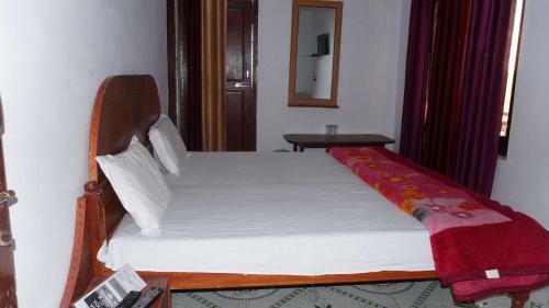 Hotel Jadli Resort