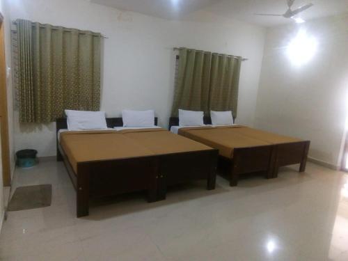 Comforts Hostel