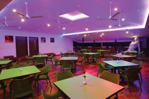 Hotel Park Residency Kozhencherry