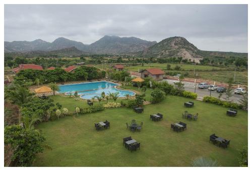 Hotel The Lohana Village Resort
