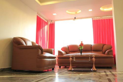 Hotel Sri Sarvesha Residency
