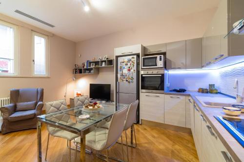 Apartamento Municipio I - Bh 94
