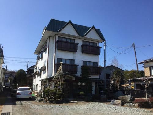 Hostal Guesthouse Hiiragi