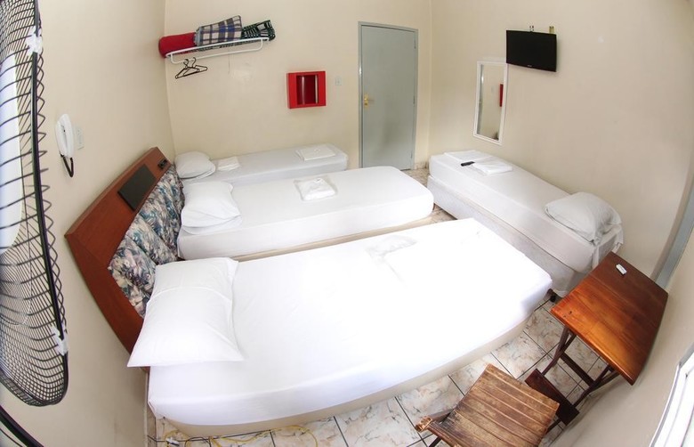 Hotel Dona L�