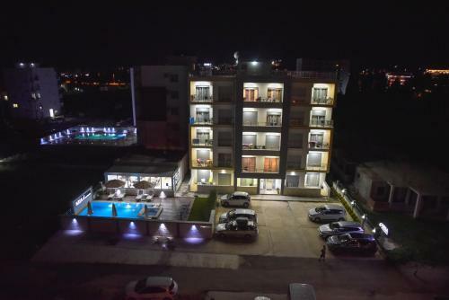 Aria Apartments