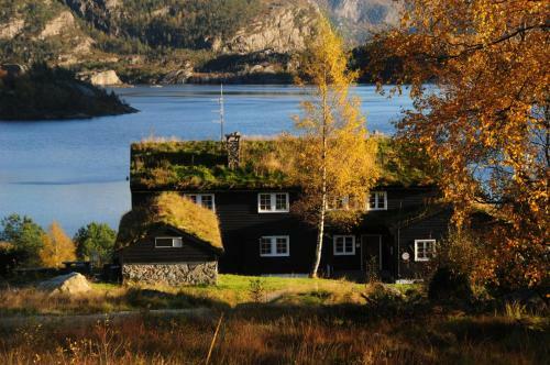 Hotel Preikestolen Fjellstue And Hostel