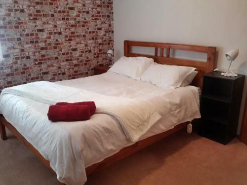 Bed & Breakfast Riversong Retreat
