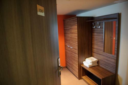 Hotel Taurus ?adna
