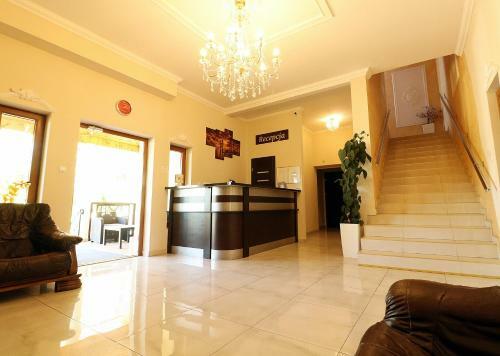 Hostal Pokoje Go?cinne Anna Airport Modlin