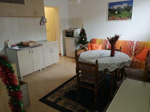 Holiday House " Family Radivojevic"