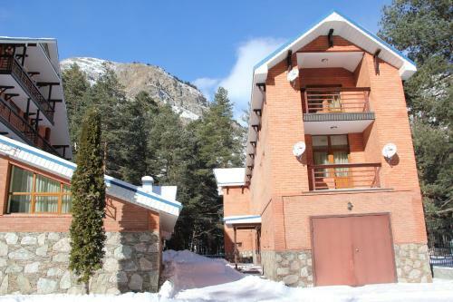Hotel Shaman Chalet Near Elbrus
