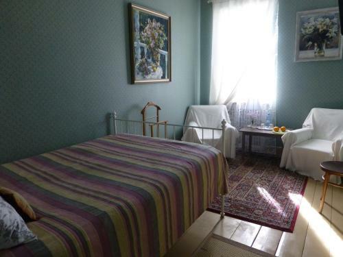 Hostal Russko-frantsuzsky Hotel Chastny Vizit