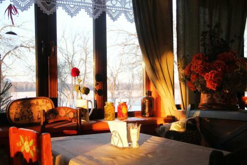 Hostal Russko-frantsuzsky Hotel Chastny Vizit