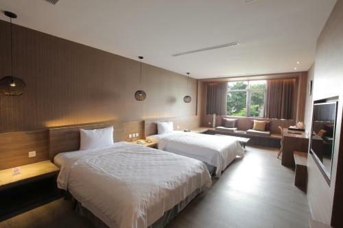 Imperial Dynasty Boutique Hotel