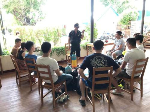 Hostal Long Jing Dive Resort