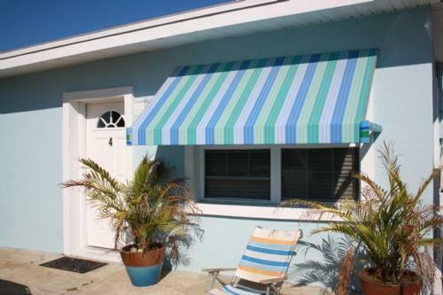 Two Palms #16831 Cottage