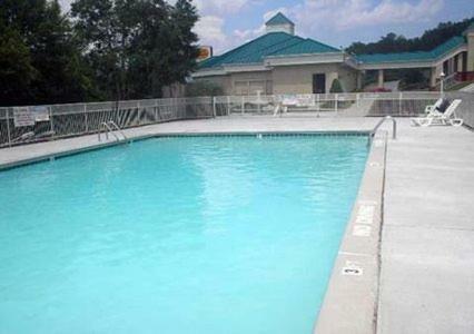 Hotel Baymont By Wyndham Harriman