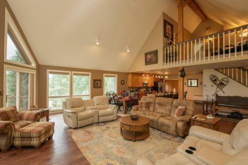Ponderosa Lodge