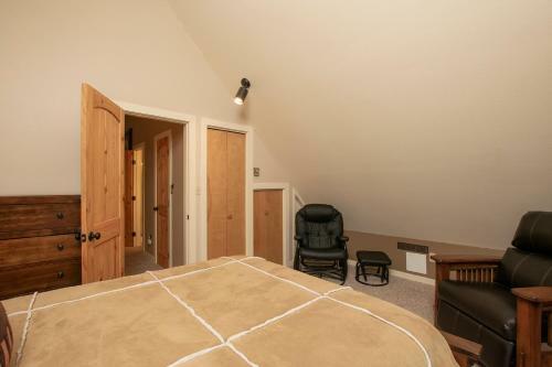 Ponderosa Lodge