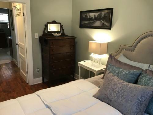 Vineyard Mansion Carriage House