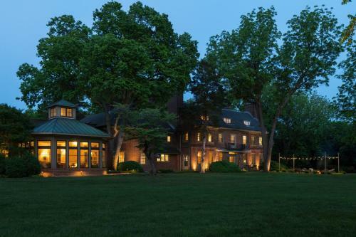 Bed & Breakfast Great Oak Manor