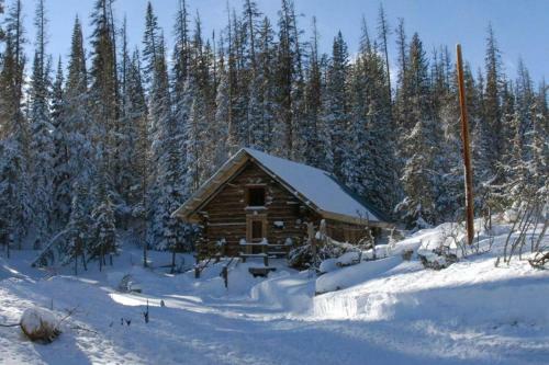 Posada Snowy Mountain Lodge