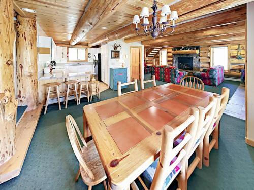 Wildernest Home