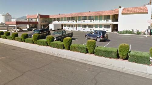 Sunrise Motel