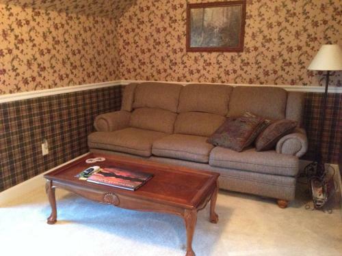 Bed & Breakfast Swan Song Inn