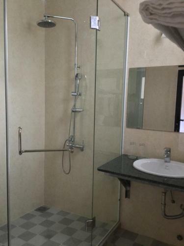 Aloha Hotel - Bi?nh Ti�n