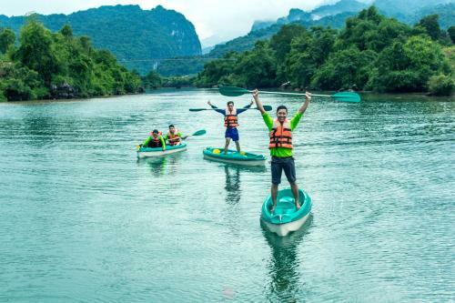 Hotel Son Doong Bungalow