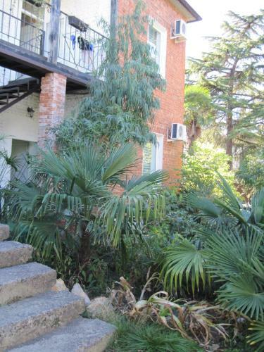 Hostal Guest House Inkit
