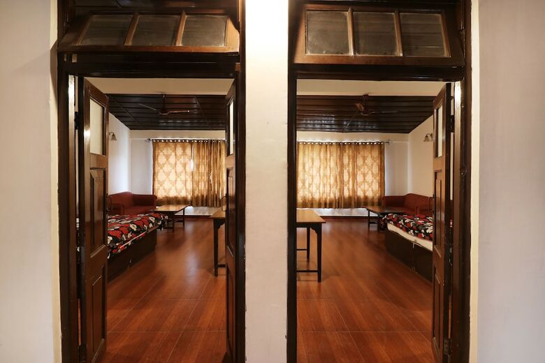 Hotel Himalayan Club