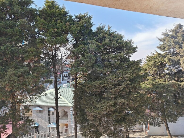 Hotel Himalayan Club